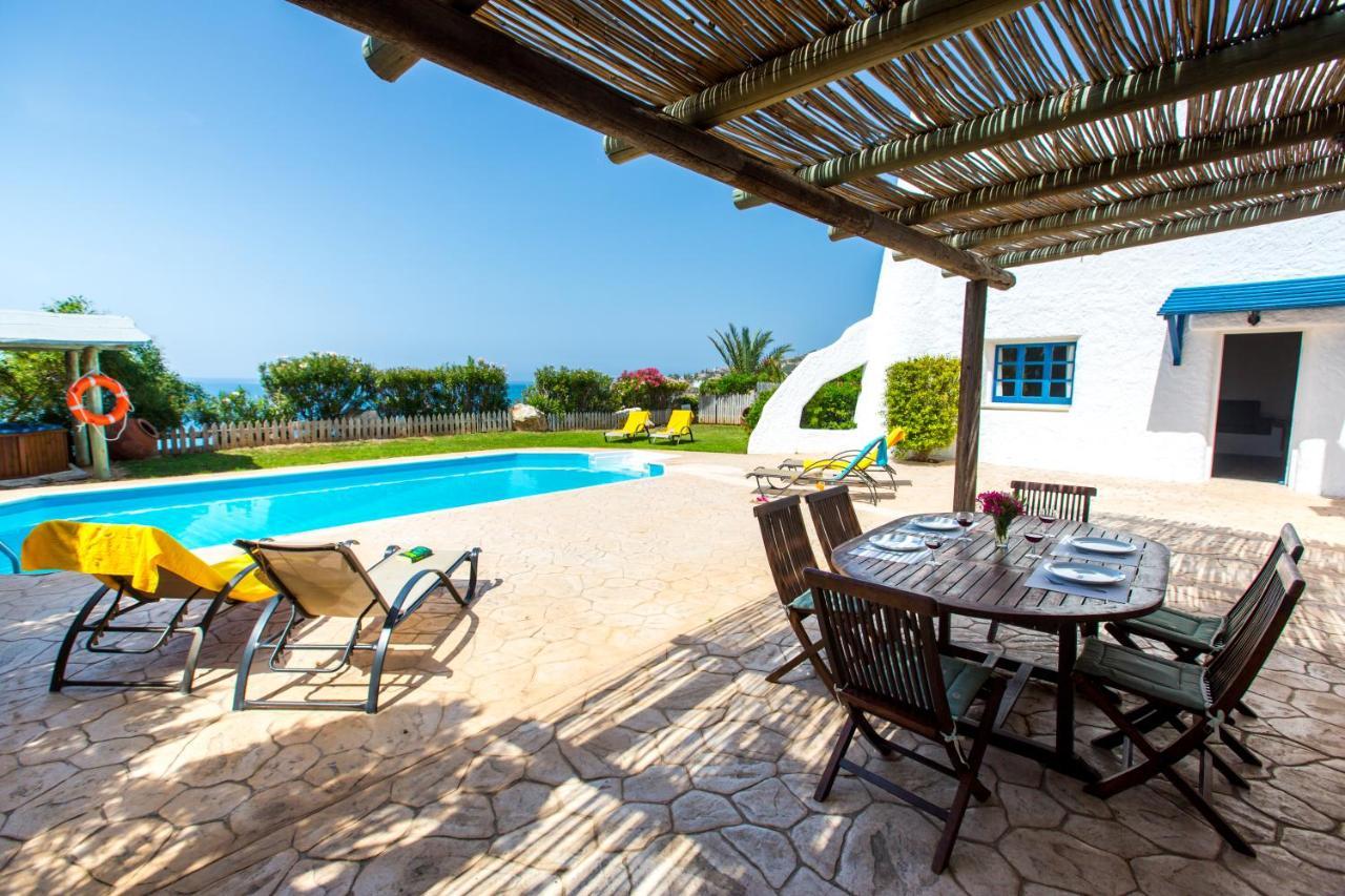 Villa Clarissa & Carmel View Пафос Екстериор снимка