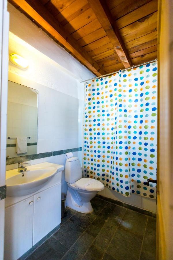 Villa Clarissa & Carmel View Пафос Екстериор снимка